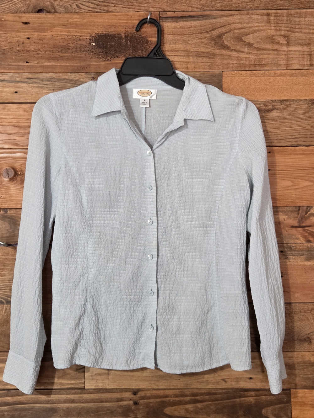 Talbots 95% Silk Crinkle Button Front Blouse Women's Size 6 Light Blue Career